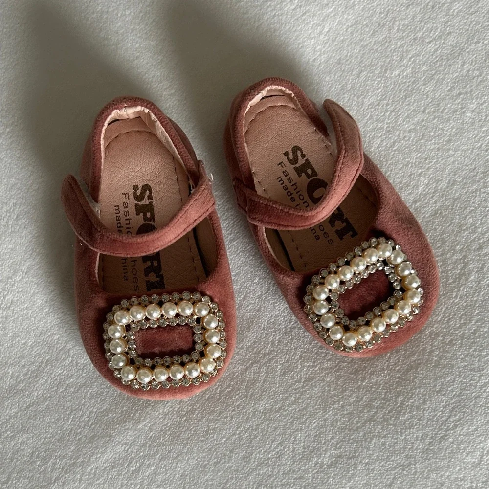 Baby Infant Velvet Blush Embellished Pearl Buckle Dress Shoes